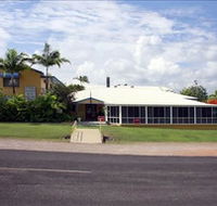 River of Gold Motel - New Castle Holiday