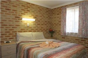 Esperance Bay Holiday Park - New Castle Holiday 4