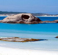 Pink Lake Tourist Park - New Castle Holiday