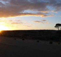 Mundrabilla Motor Hotel - New Castle Holiday