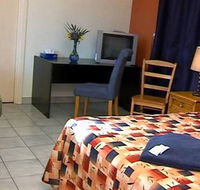 Onslow Sun Chalets and Motel - New Castle Holiday