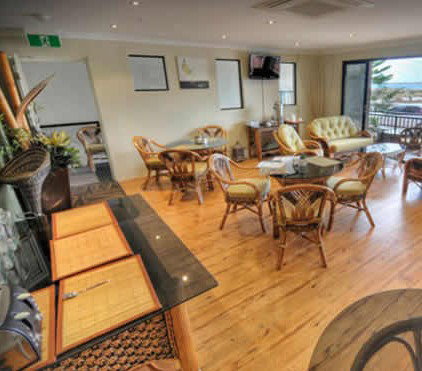 Breakwater Bed And Breakfast - New Castle Holiday 2