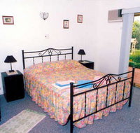Pecan Hill - New Castle Holiday