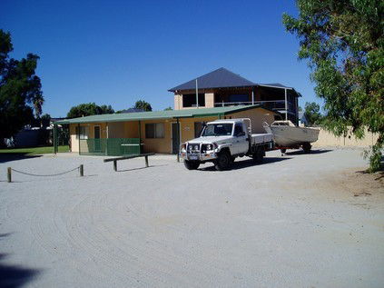 Jurien Beachfront Holiday Units - New Castle Holiday 5