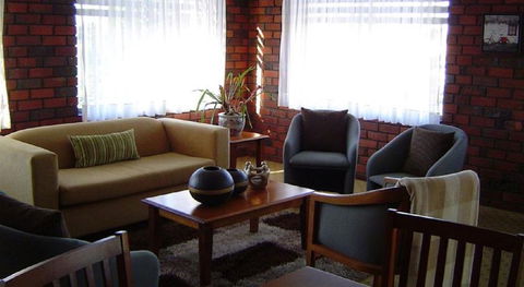 Matador Motor Inn - New Castle Holiday 3