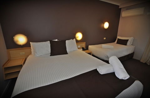 Best Western Hospitality Inn Carnarvon - New Castle Holiday 3