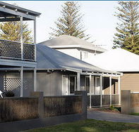 Clearwater Motel Apartments - New Castle Holiday