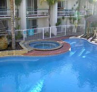 Comfort Inn Crest Mandurah Motel  Apartments - New Castle Holiday