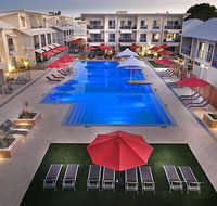 Oaks Broome - New Castle Holiday