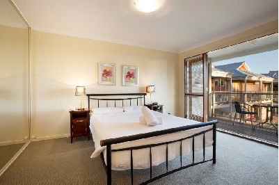 The Royal Palms Residence And Resort - New Castle Holiday 1