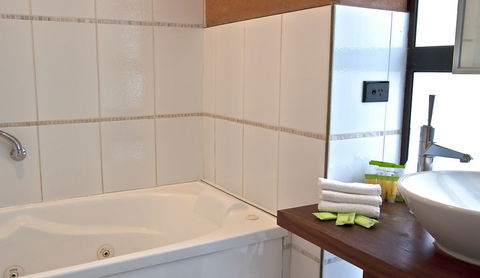 Best Western Pemberton Hotel - New Castle Holiday 1
