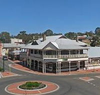 Plantagenet Motel Hotel - New Castle Holiday