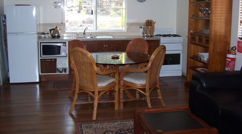 Jarrah Glen Cabins - New Castle Holiday 0