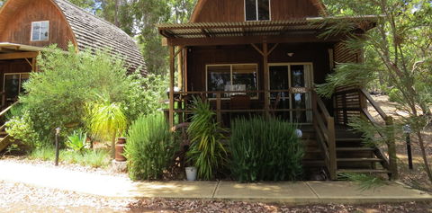 Jarrah Glen Cabins - New Castle Holiday 3