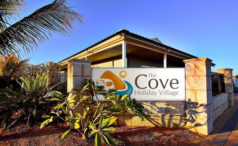 The Cove Holiday Village - New Castle Holiday 5