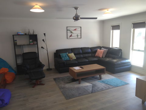 32 West B & B - New Castle Holiday 2