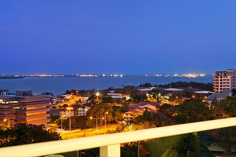 Beachlife Sands 3 Bedroom Harbour View Apartment - New Castle Holiday 2