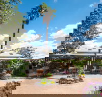 Boundary Farm - New Castle Holiday