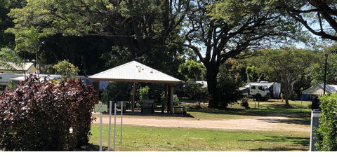 Burdekin Cascades Caravan Park - New Castle Holiday 1