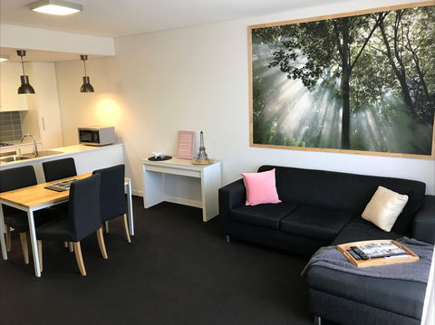 Canberra Furnished Accommodation - New Castle Holiday 2