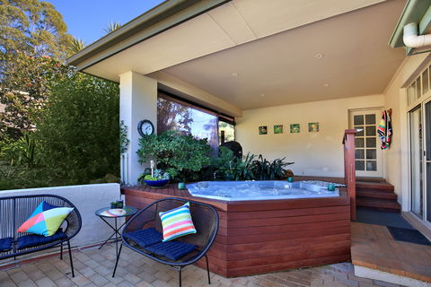 Coolaroo Beach  House - Berry - New Castle Holiday 1