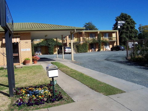 Deniliquin Motel - New Castle Holiday 0