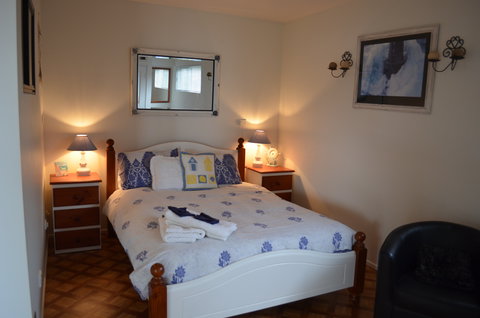 Echostayz Pelican Bay Waterfront - New Castle Holiday 1