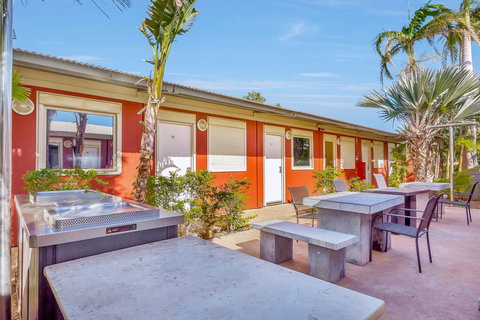 Econo Lodge Karratha - New Castle Holiday 0