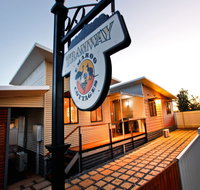 Emaroo Tramway Cottage - New Castle Holiday