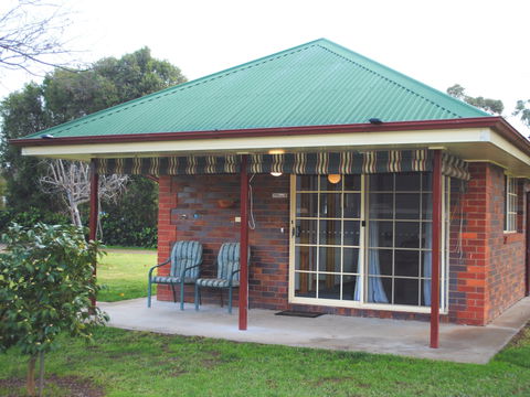 Factory Lane Bed & Breakfast - New Castle Holiday 0