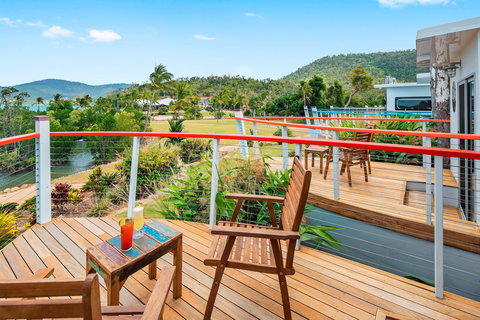 Freedom Shores - New Castle Holiday 0