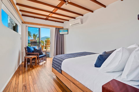 Freedom Shores - New Castle Holiday 2