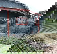 Frog Gully Cottages - New Castle Holiday