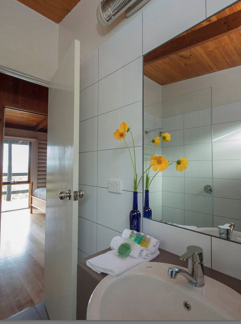 Glenaire Cottages - New Castle Holiday 1