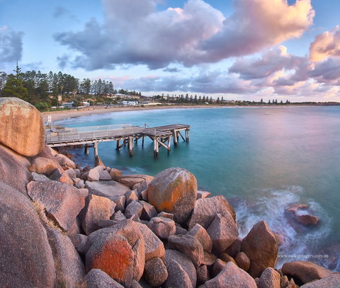 Ikumi - New Castle Holiday 1