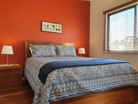 Karrak Reach Forest Retreat - New Castle Holiday 1