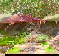 Langmeil Cottages - New Castle Holiday