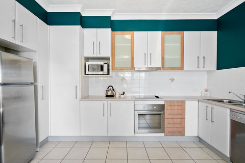 La Vida On Anzac - New Castle Holiday 2