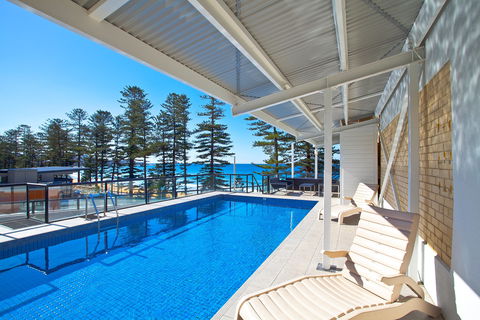 Manly Paradise Beachfront Motel And Apartments - New Castle Holiday 2