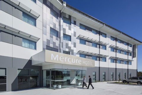 Mercure Newcastle Airport - New Castle Holiday 0