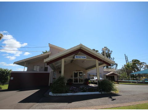 Molly Morgan Motor Inn - New Castle Holiday 1