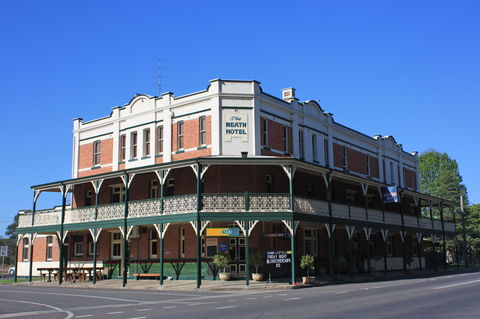 Neath Hotel - New Castle Holiday 0