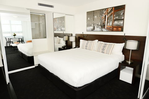 Oaks Gladstone Grand Hotel - New Castle Holiday 2