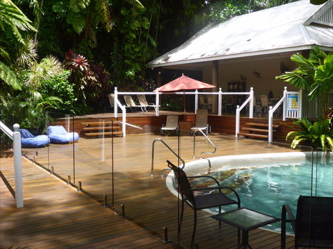 Palm Cove Tropic Apartments - New Castle Holiday 0
