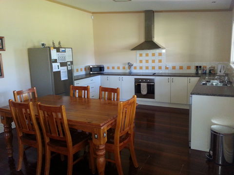 Phoenix Cottage - New Castle Holiday 0