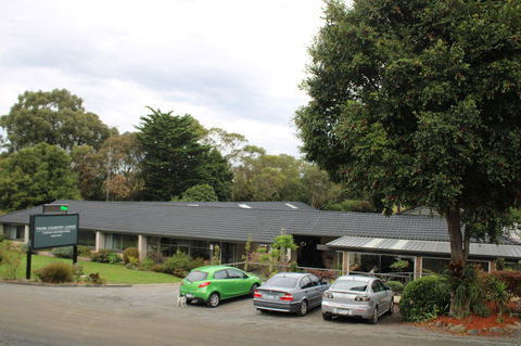 Prom Country Lodge - New Castle Holiday 1