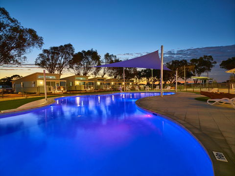 RAC Cervantes Holiday Park - New Castle Holiday 0