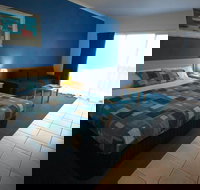 Seaview Motel and Apartments - New Castle Holiday