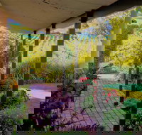 Seppeltsfield Vineyard Cottage - New Castle Holiday