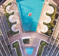 SKYE Suites - New Castle Holiday